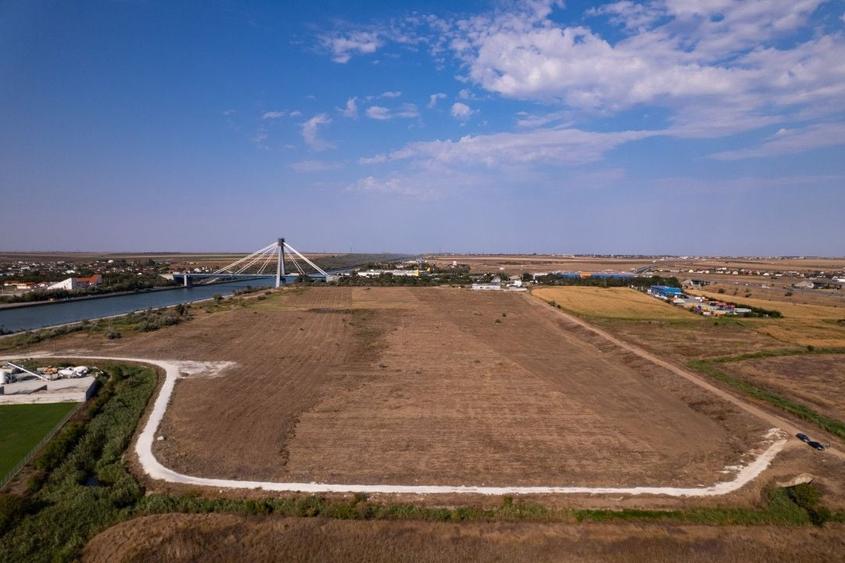 Teren Construcții intravilan de 24000 mp, în Agigea