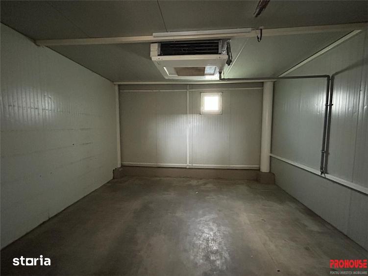 Spațiu comercial, de 300 mp, în Izvoare