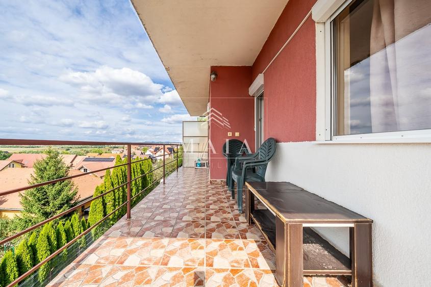 Apartament cu 2 camere decomandat în Tilișca