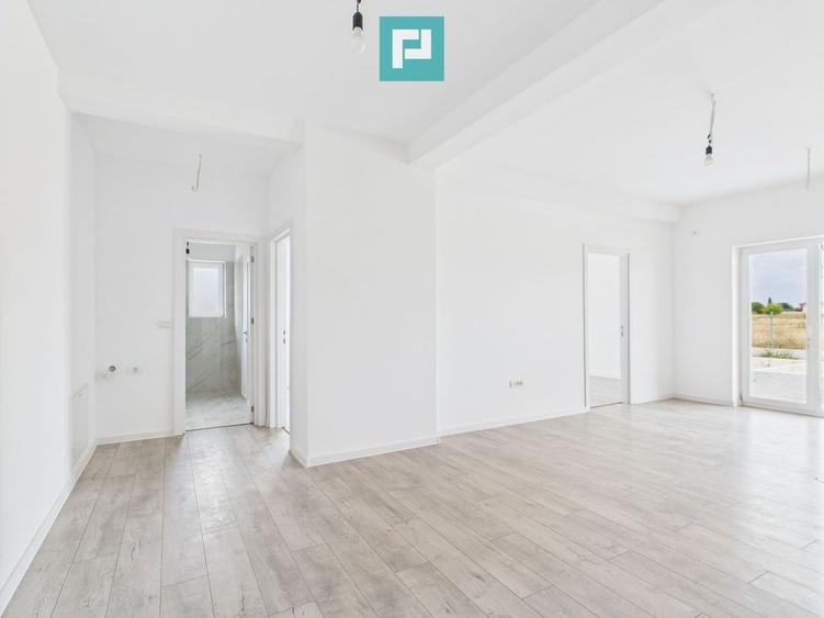 Apartament cu 3 camere semidecomandat în Torontalului — fotografia 1