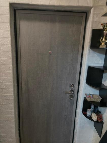 Apartament cu 3 camere decomandat în Metalurgie