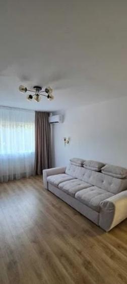 Apartament cu 2 camere decomandat, mobilat în Tineretului — fotografia 1