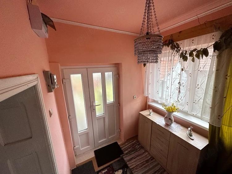 Casă cu 3 camere cu Teren 5160 Mp în Siculeni