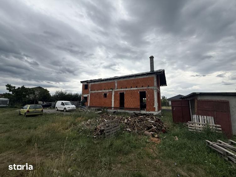 Teren de 610 mp, în Jucu