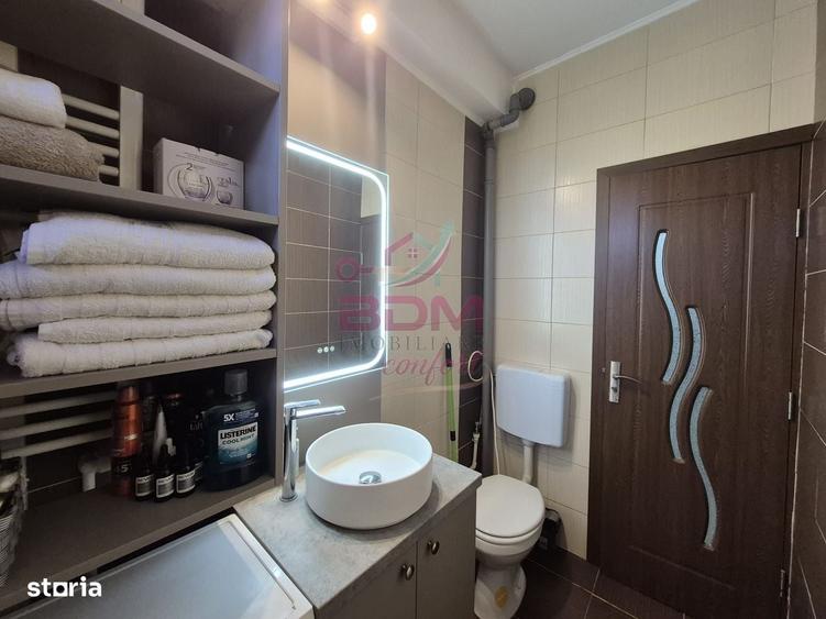 Apartament cu 2 camere decomandat în Central