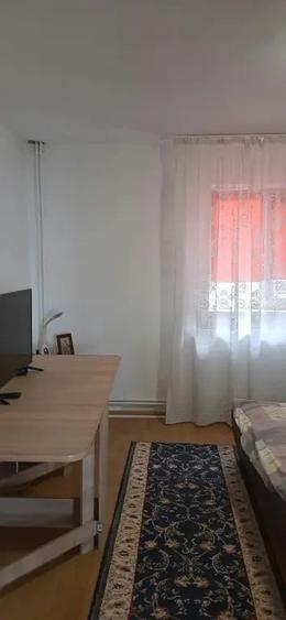 Casă cu 5 camere în Bordeasca Veche