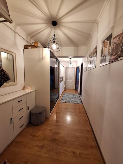 Apartament cu 2 camere, decomandat, zona Eroilor - 8