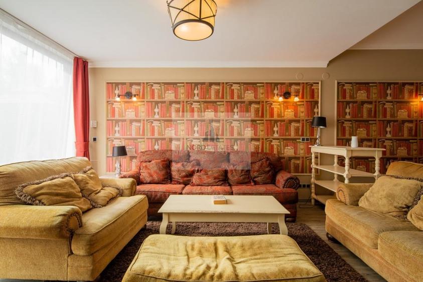 Apartament cu 4 camere, mobilat în Poiana Brașov