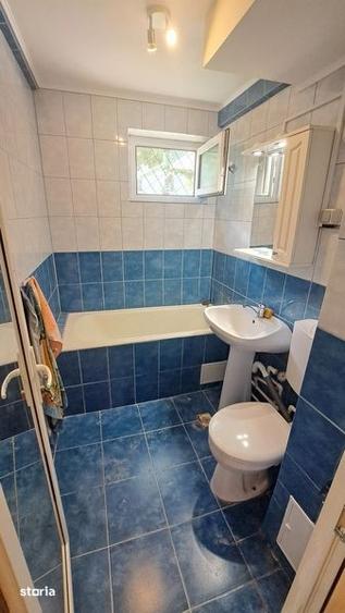 Apartament cu 2 camere semidecomandat în Chercea