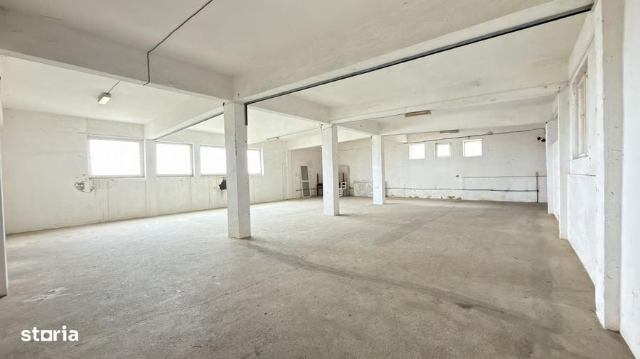 Spațiu comercial, de 278 mp, în Central
