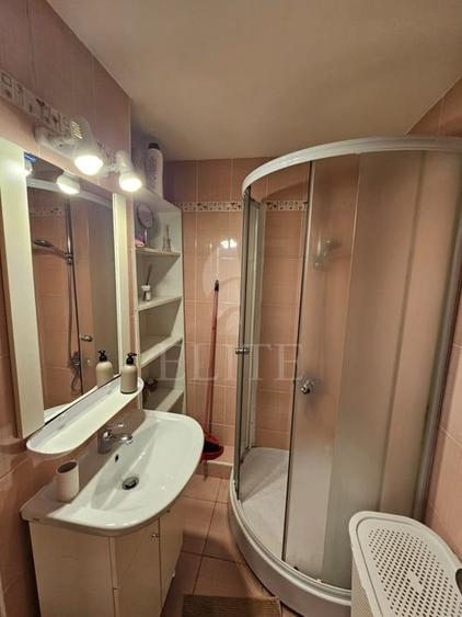 Garsonieră în Zorilor