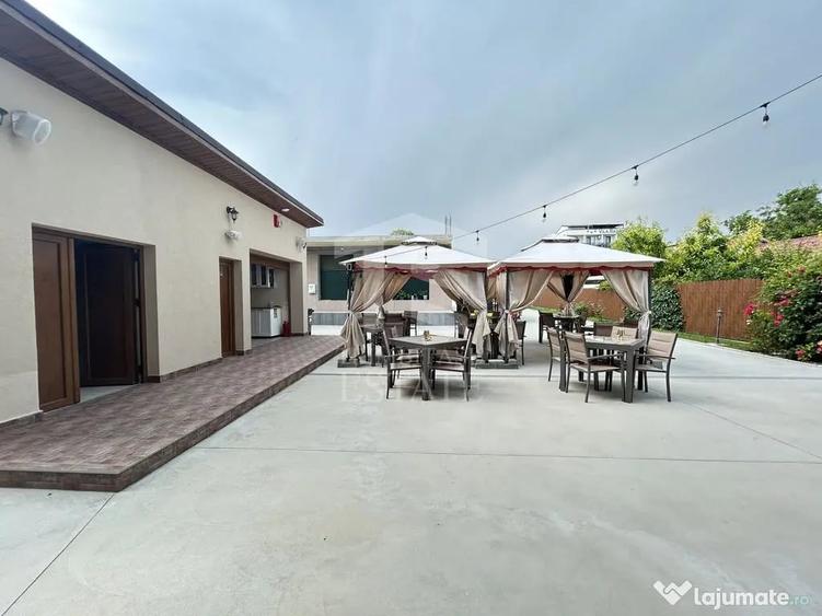 Casă cu 16 camere cu Teren 1022 Mp în Central