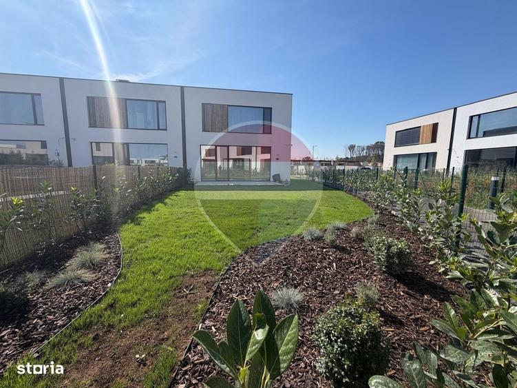 Casă cu 4 camere cu Teren 230 Mp în Berceni