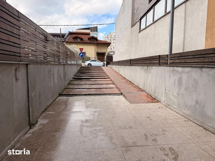 Apartament cu 2 camere, mobilat în Decebal