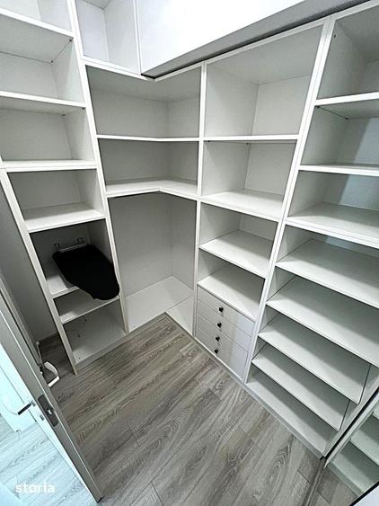 Apartament cu 4 camere în Tătărași