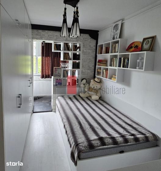 Apartament cu 3 camere decomandat în Crângași