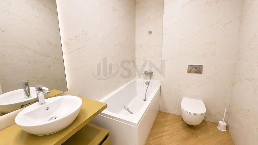 Apartament cu 4 camere decomandat în Ștefan cel Mare