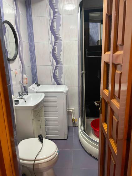 Apartament cu 4 camere decomandat în Faleza Nord
