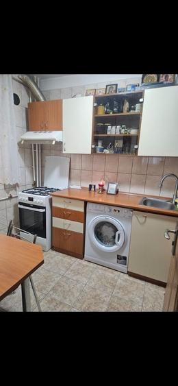 Apartament cu 2 camere decomandat în Brâncoveanu