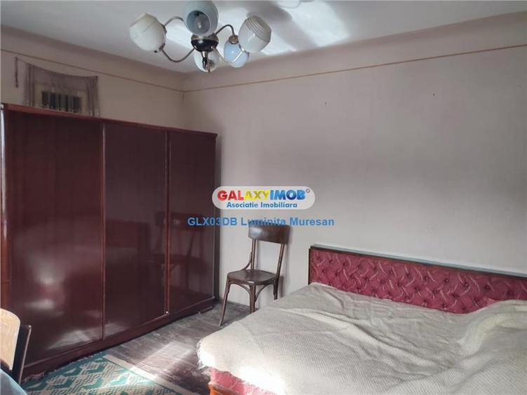 Casă cu 2 camere cu Teren 1208 Mp în Tătărani