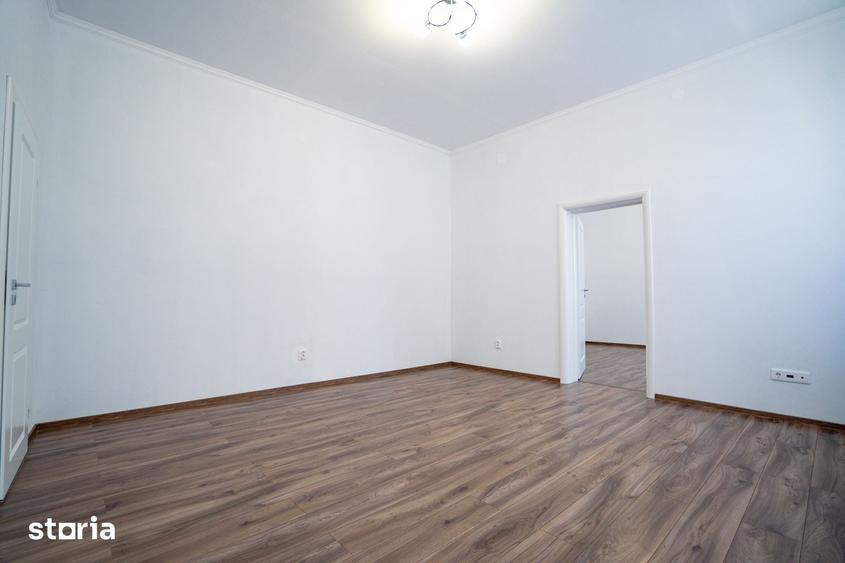 Casă cu 2 camere cu Teren 50 Mp în Sânmartin