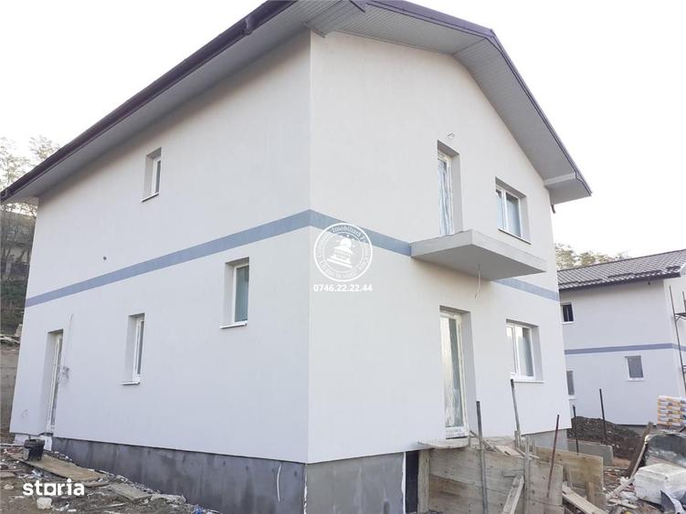 Casă cu 4 camere cu Teren 630 Mp în Valea Lupului