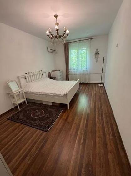 Apartament cu 2 camere decomandat în Vatra Luminoasă