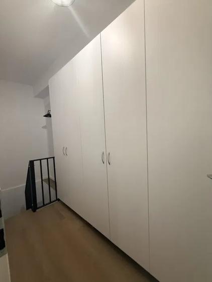 Apartament cu 2 camere decomandat, mobilat în P-ța Victoriei