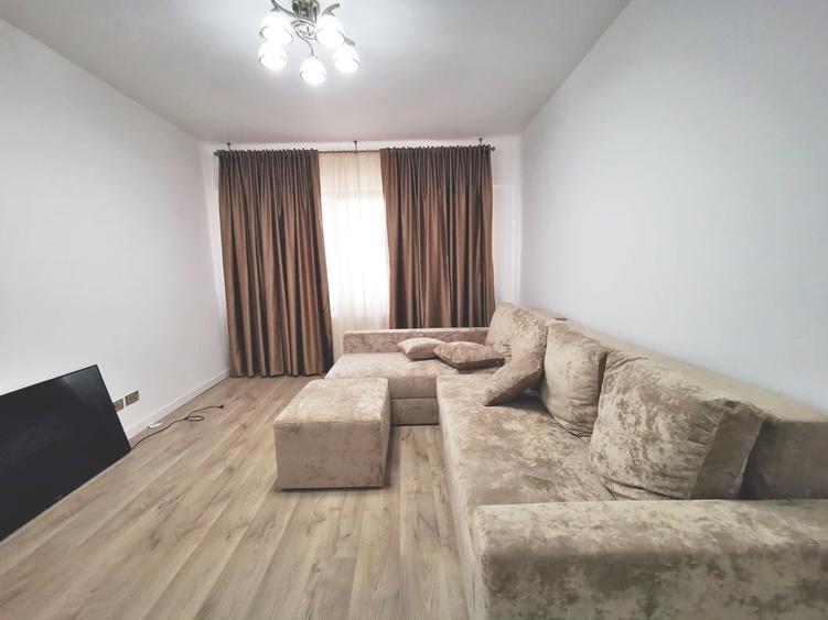Apartament cu 2 camere decomandat în Politehnica