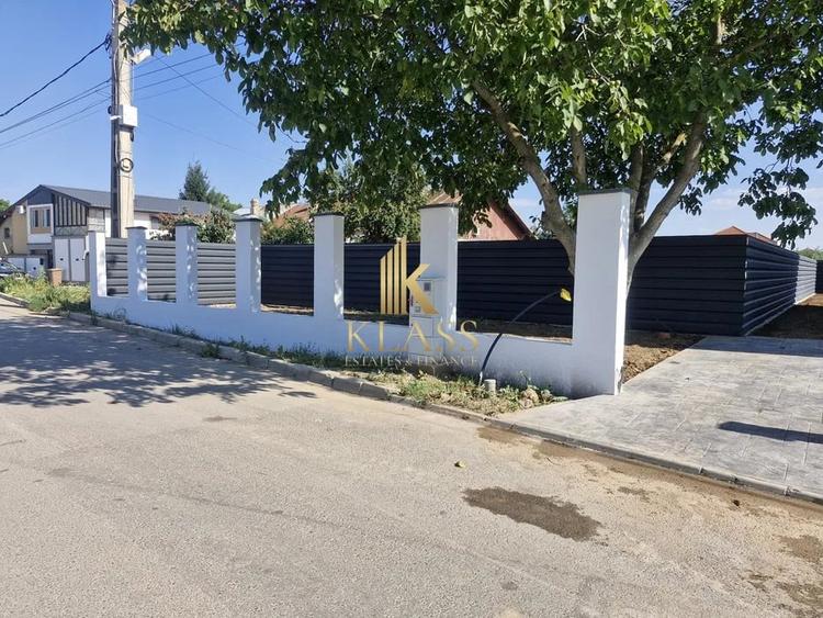 Casă individuală cu 5 camere cu Canalizare în Tunari