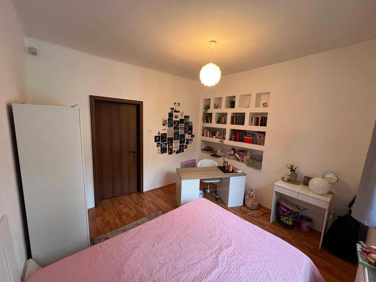 Casă cu 4 camere cu Teren 370 Mp în Ultracentral