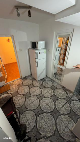 Apartament cu 2 camere în Micro 6