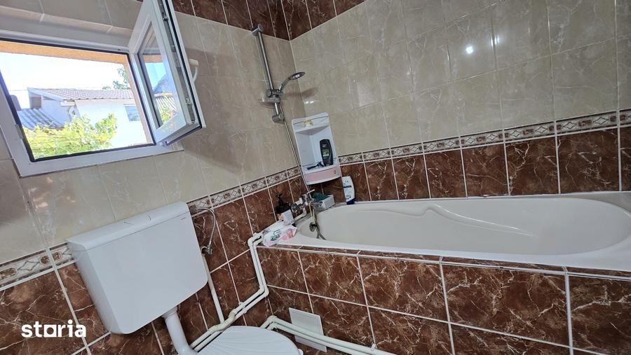 Casă cu 3 camere decomandat cu Teren 627 Mp în Limanu