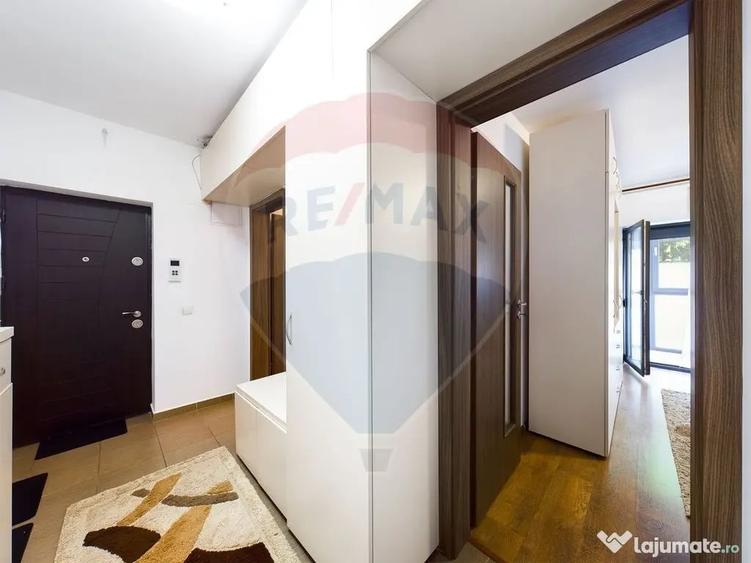 Garsonieră decomandată în Central
