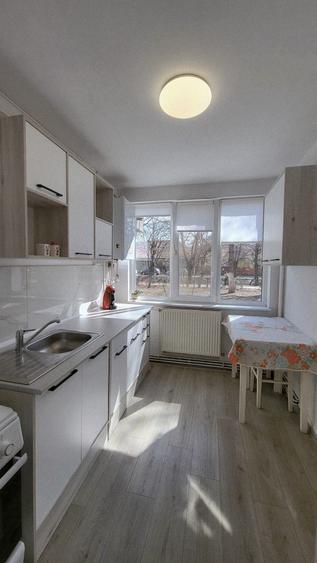 Apartament cu 3 camere în Dacia