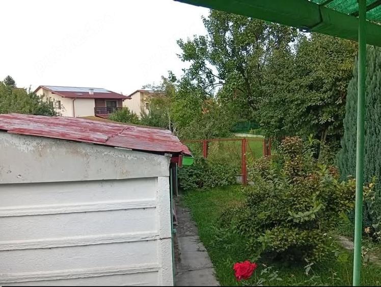 Casă cu 3 camere cu Teren 800 Mp în Titulescu