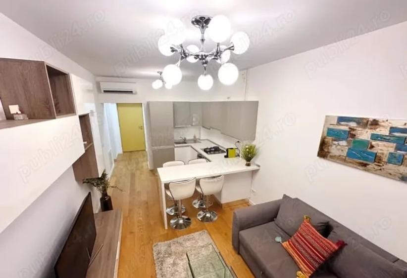 Apartament cu 2 camere semidecomandat, mobilat în Aviației