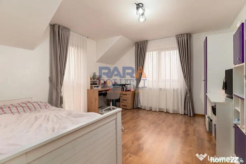 Casă cu 4 camere cu Teren 1366 Mp în Central