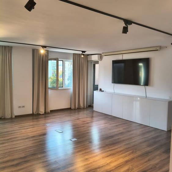 Apartament cu 3 camere semidecomandat în Mănăștur