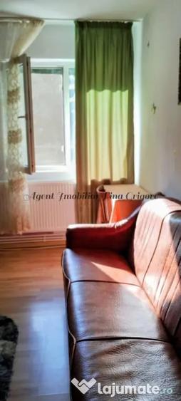 Apartament cu 2 camere decomandat în Sud