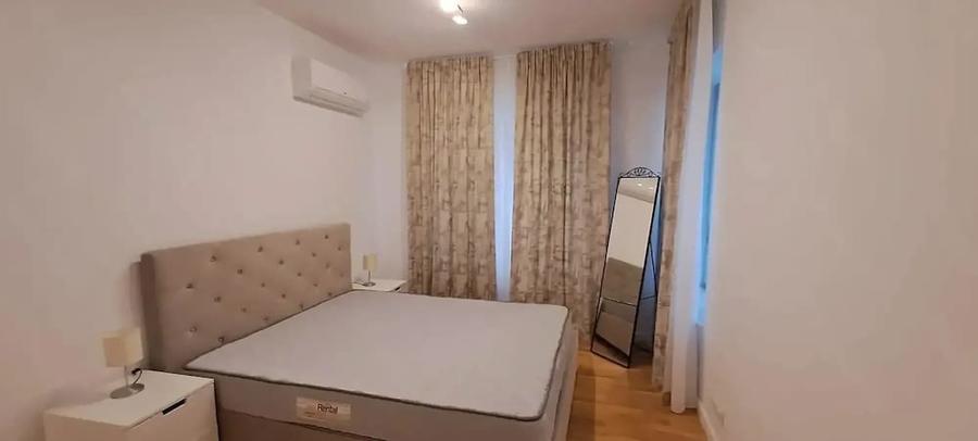 Apartament cu 3 camere semidecomandat în Gara de Nord