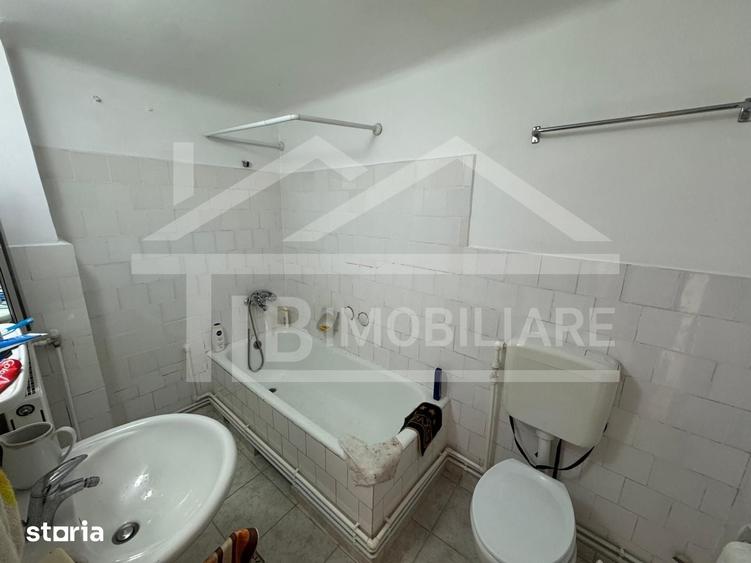 Teren de 2300 mp, în Tudor Vladimirescu