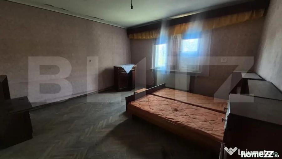 Casă cu 4 camere cu Teren 1500 Mp în Aurel Vlaicu