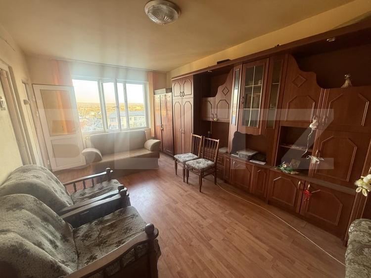 Garsonieră semidecomandată, mobilată în Micro 9