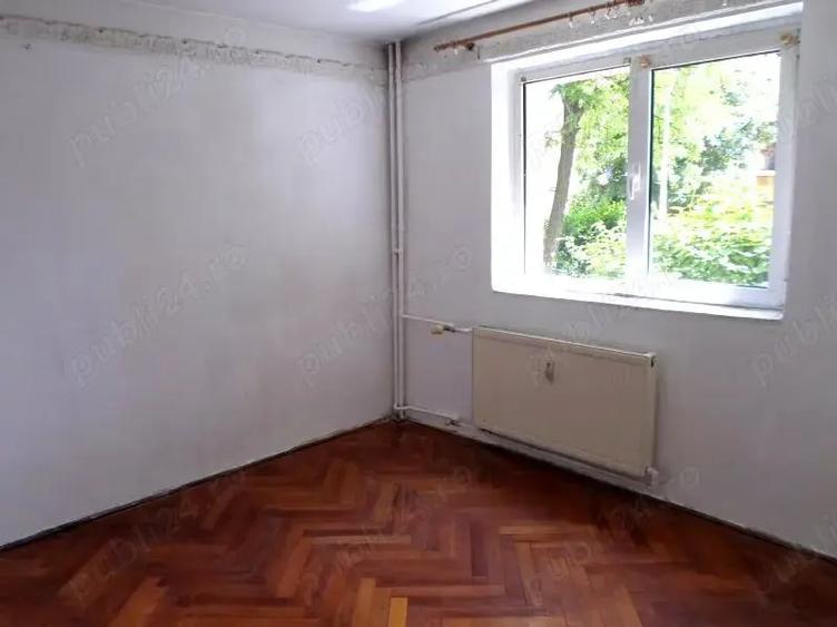 Apartament cu 3 camere decomandat în Nord
