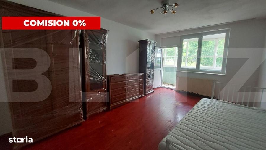 Apartament cu 3 camere semidecomandat în Simeria