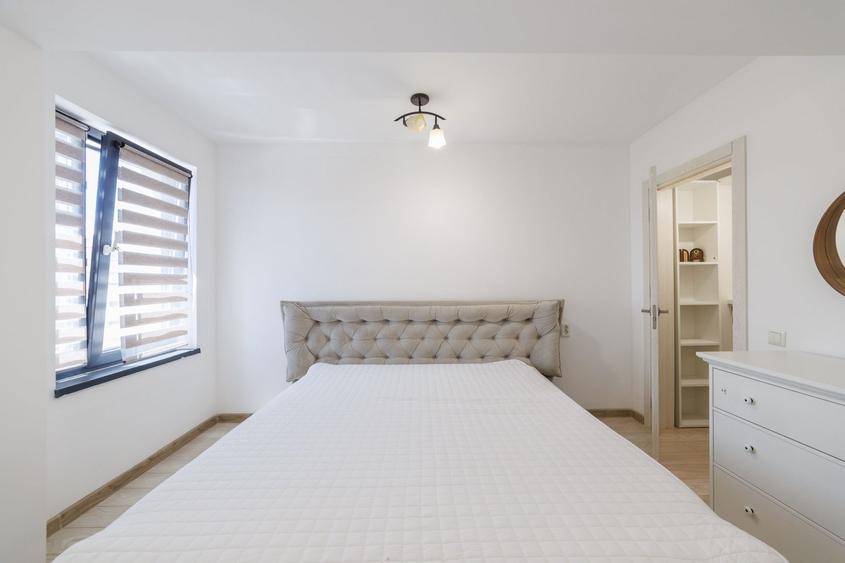 Apartament cu 3 camere decomandat, mobilat în Găvana