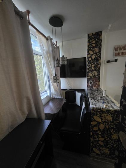 Garsonieră semidecomandată în Podul de Piatră