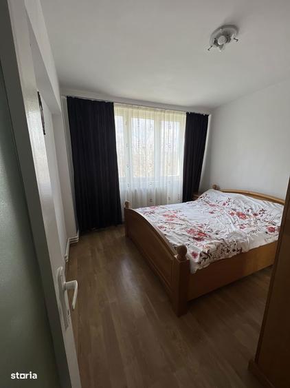 Apartament cu 3 camere semidecomandat în Țiglina 1