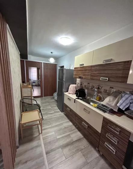 Garsonieră nedecomandată, mobilată în Florești